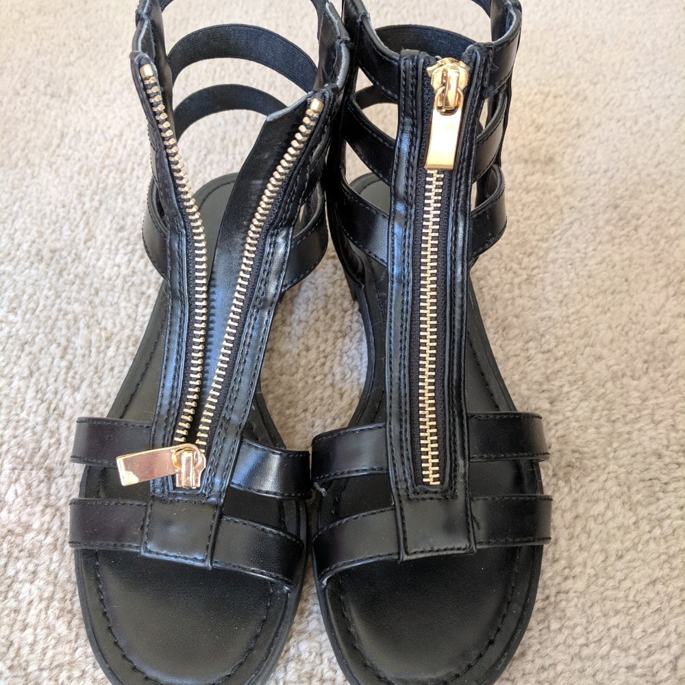 Black Sandals with Good Zippers